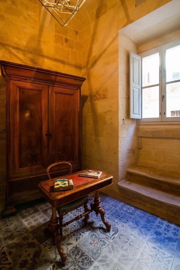 Palazzino Birgu Host Family Bed And Breakfast Buitenkant foto