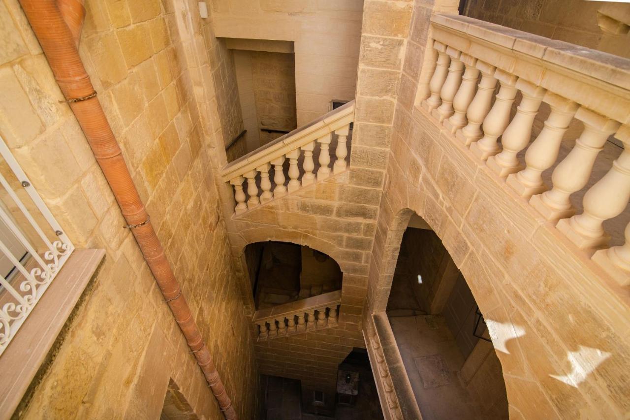 Palazzino Birgu Host Family Bed And Breakfast Buitenkant foto