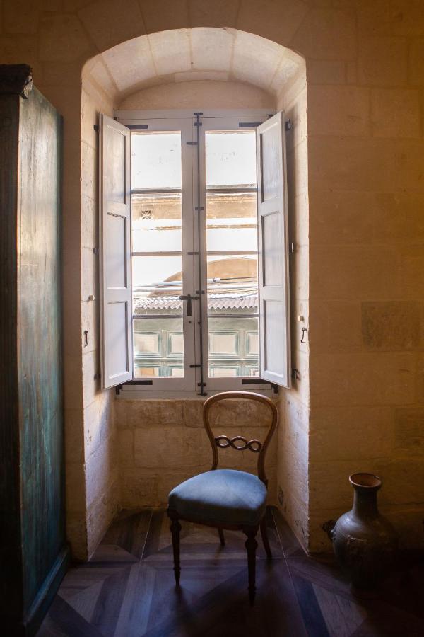 Palazzino Birgu Host Family Bed And Breakfast Buitenkant foto